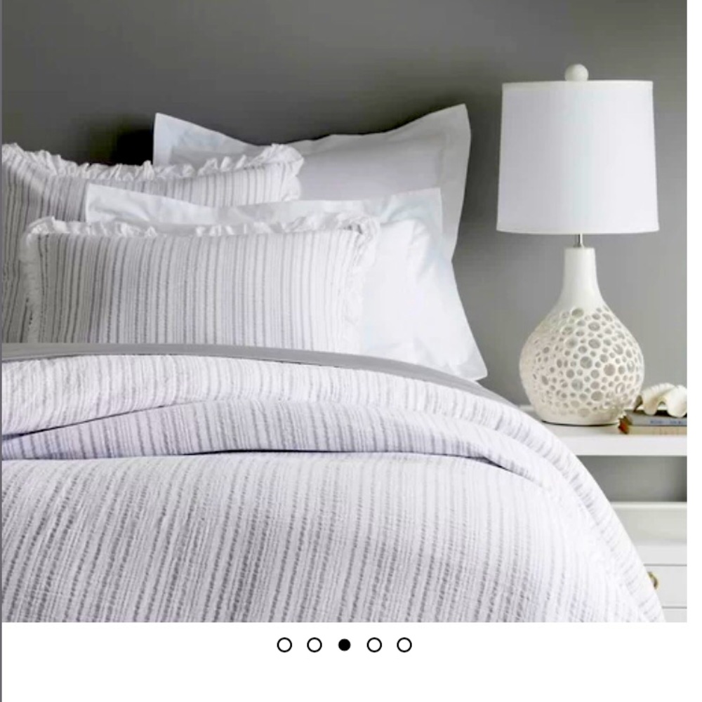 Pine Cone Hill shams, 1 euro, 1 king Cintia Matelasse